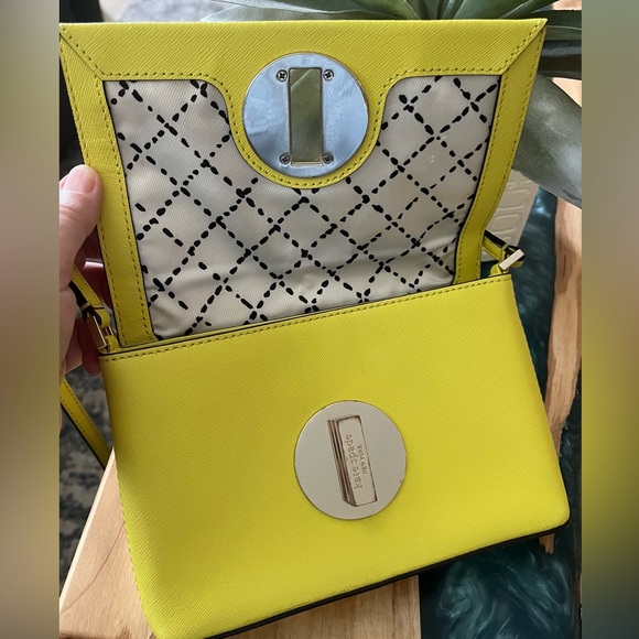 Kate Spade Newbury Lane Sally Crossbody Bag - Picture 5 of 14